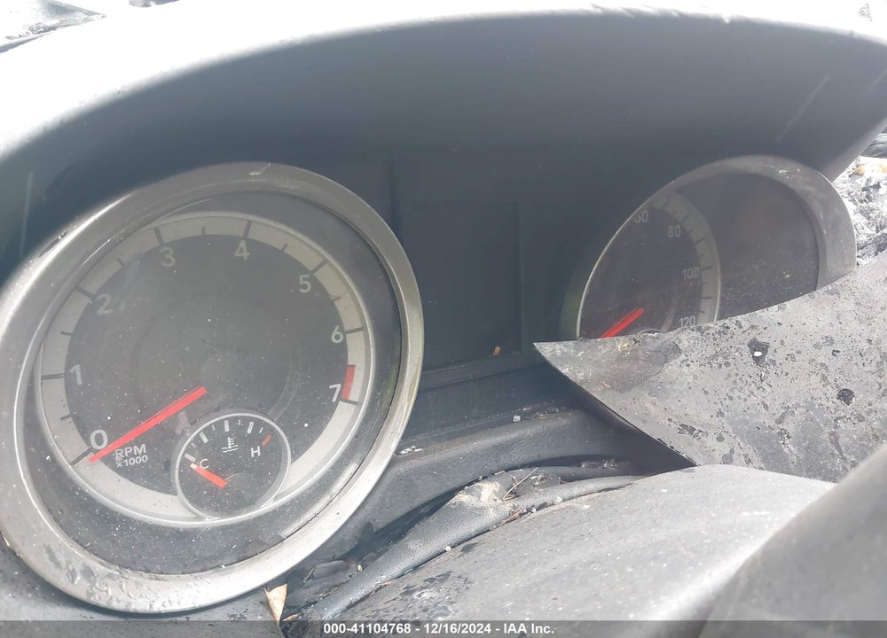 2011 DODGE GRAND CARAVAN CREW VIN: 2D4RN5DG7BR706729