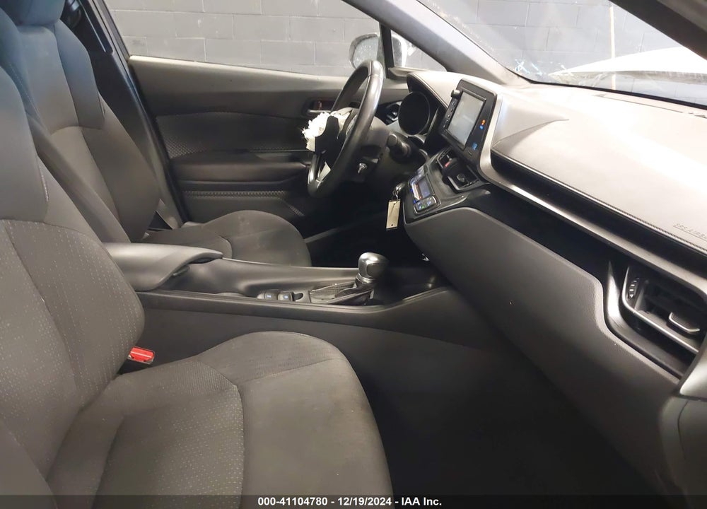 2018 TOYOTA C-HR XLE VIN: NMTKHMBX7JR057490