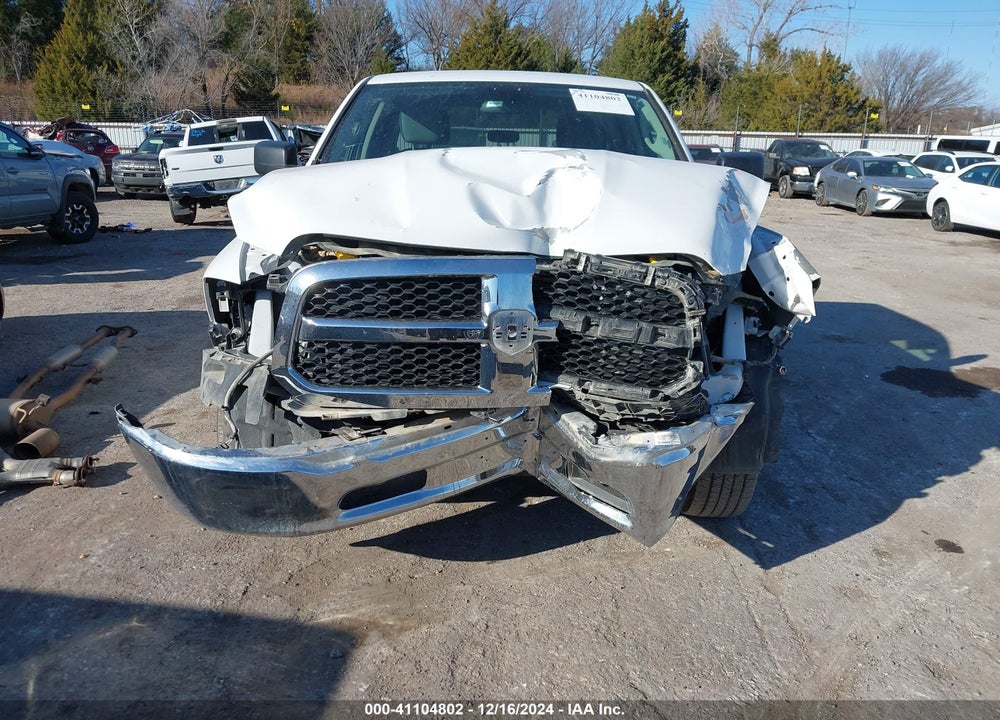 2024 RAM 1500 CLASSIC SLT 4X4 6'4 BOX VIN: 1C6RR7GG3RS129898