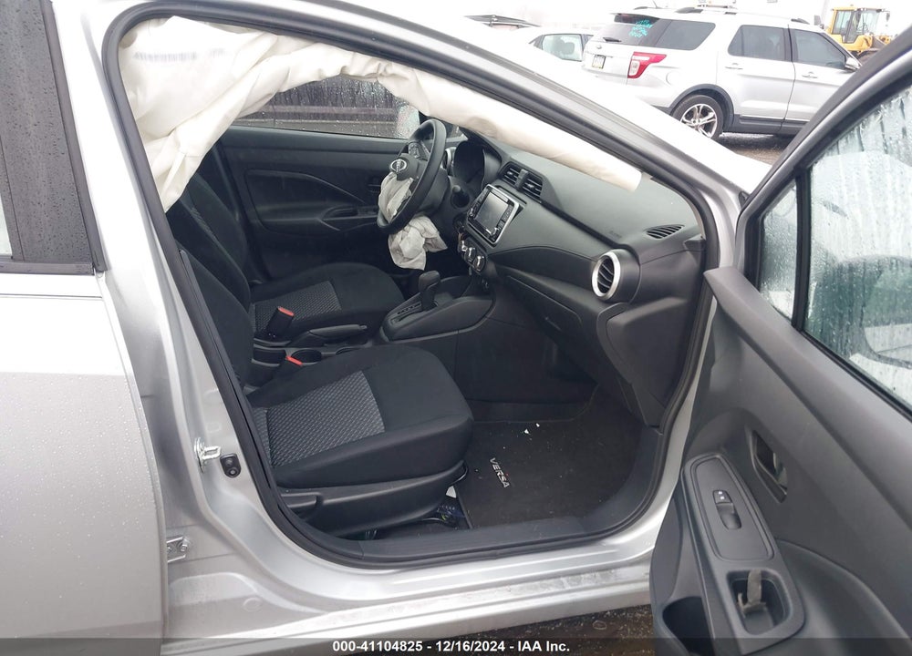 2024 NISSAN VERSA 1.6 S+ VIN: 3N1CN8DV3RL816643