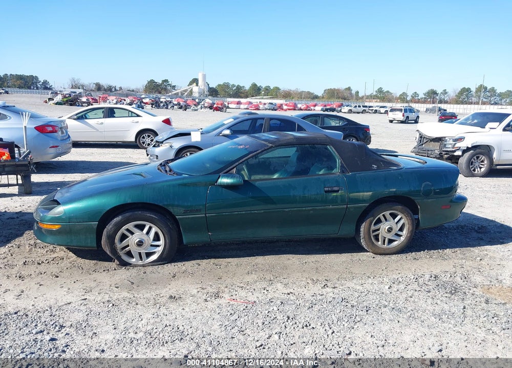 1996 CHEVROLET CAMARO Z28 VIN: 2G1FP32P1T2117762