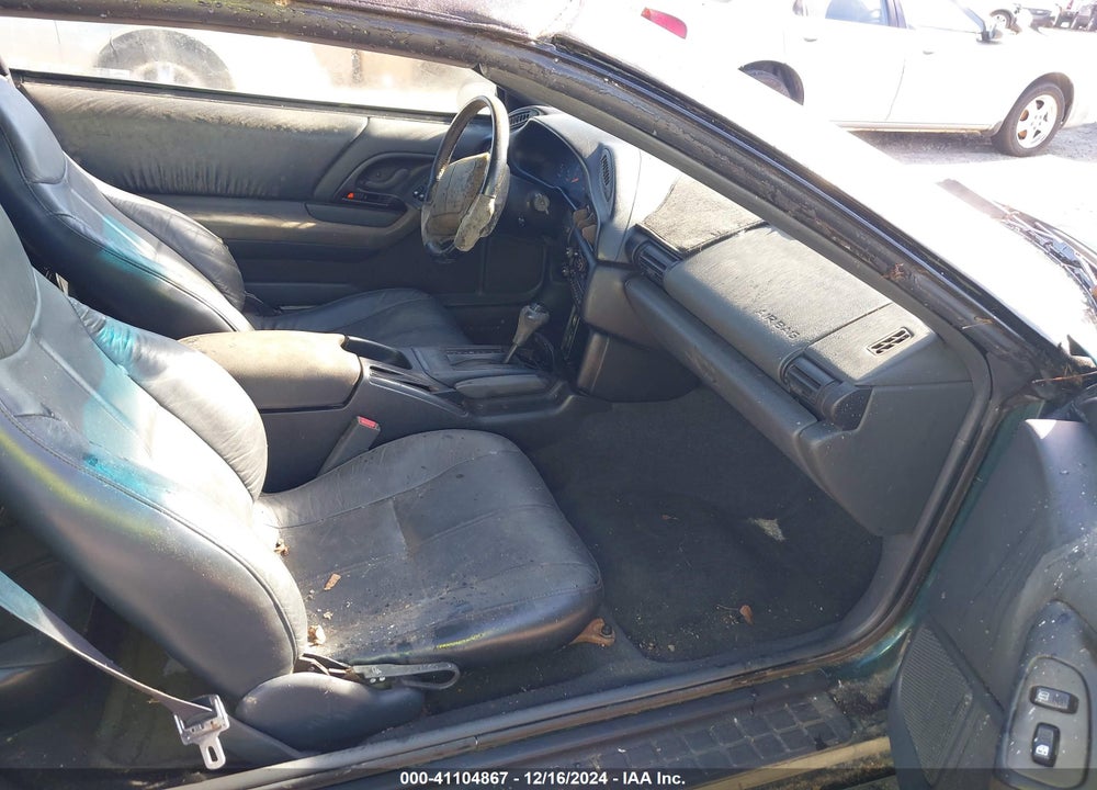 1996 CHEVROLET CAMARO Z28 VIN: 2G1FP32P1T2117762