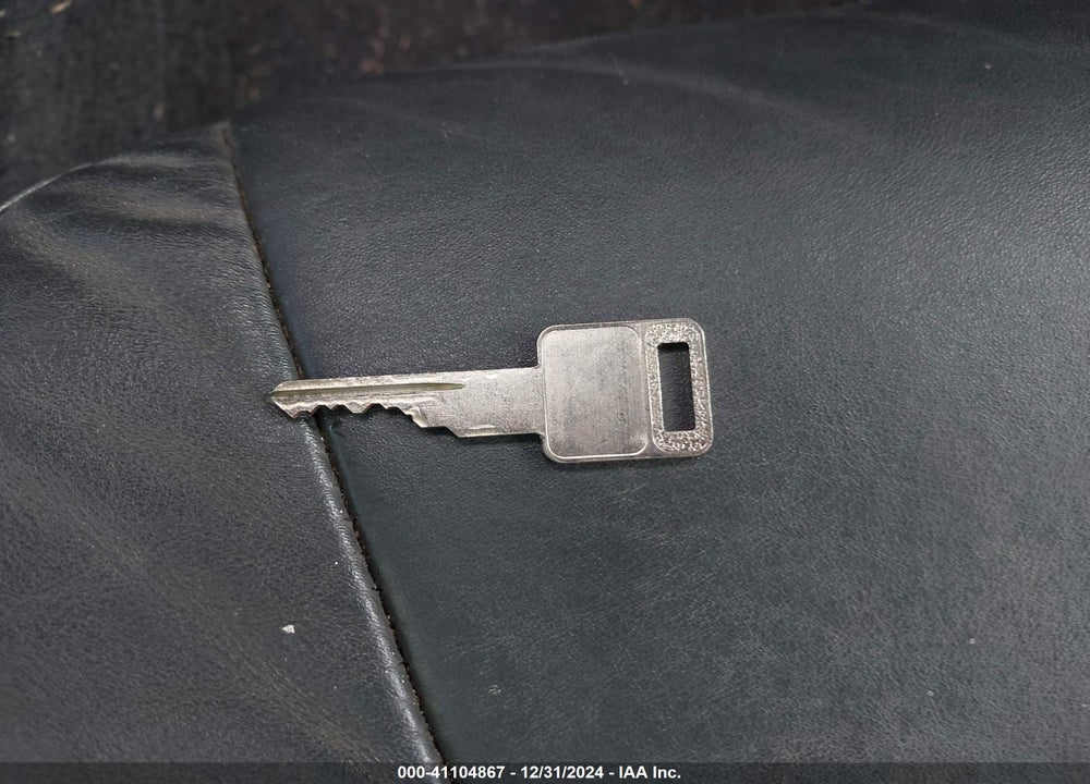 1996 CHEVROLET CAMARO Z28 VIN: 2G1FP32P1T2117762