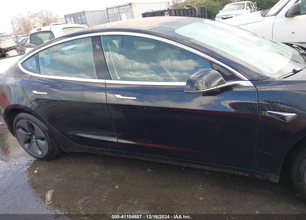 2018 TESLA MODEL 3 LONG RANGE/MID RANGE VIN: 5YJ3E1EA4JF021006