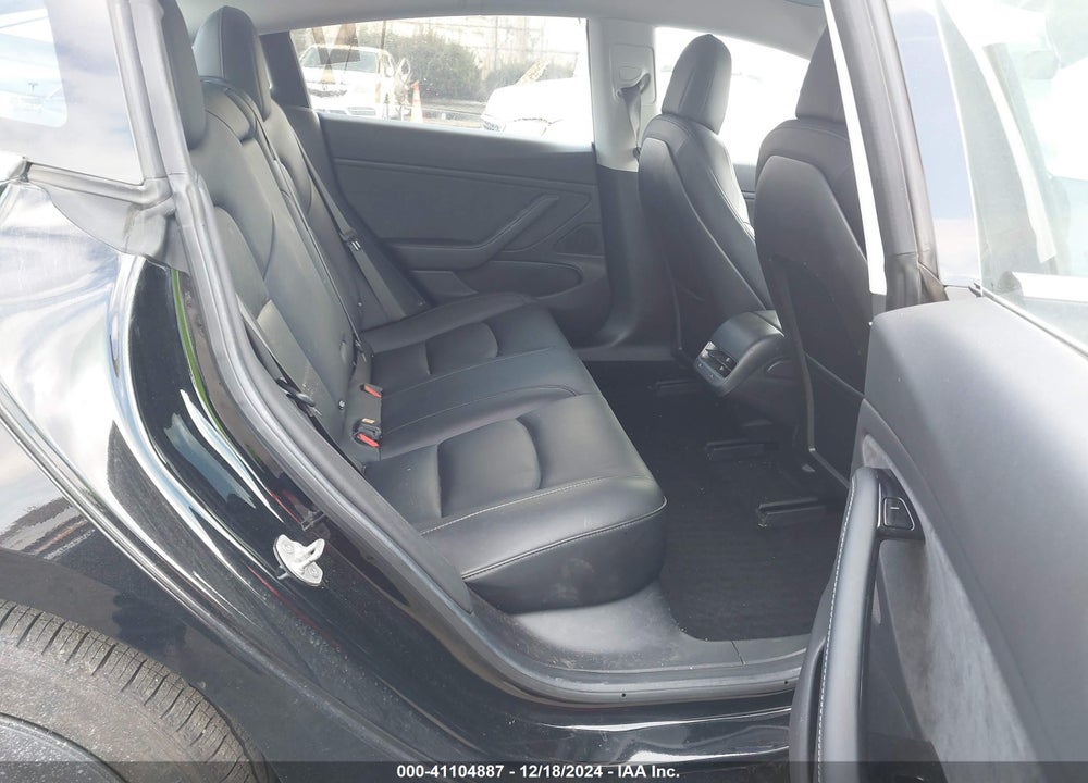 2018 TESLA MODEL 3 LONG RANGE/MID RANGE VIN: 5YJ3E1EA4JF021006