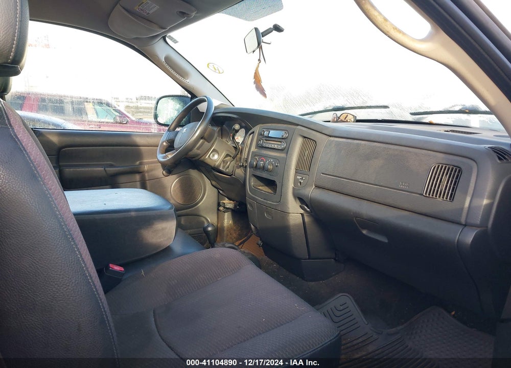 2004 DODGE RAM 1500 ST VIN: 1D7HU16N74J164142