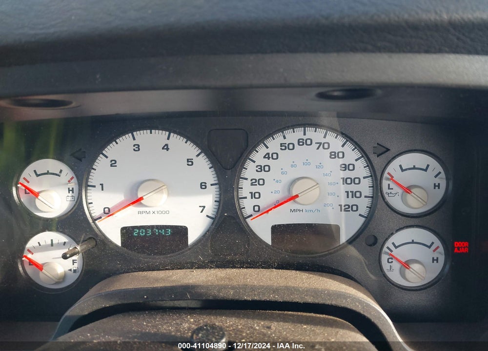 2004 DODGE RAM 1500 ST VIN: 1D7HU16N74J164142