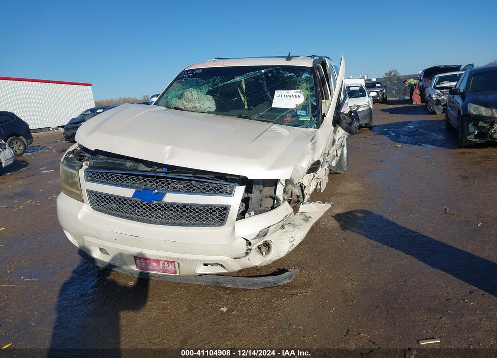 2011 CHEVROLET SUBURBAN 1500 LTZ VIN: 1GNSCKE01BR230785