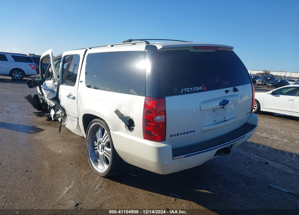 2011 CHEVROLET SUBURBAN 1500 LTZ VIN: 1GNSCKE01BR230785