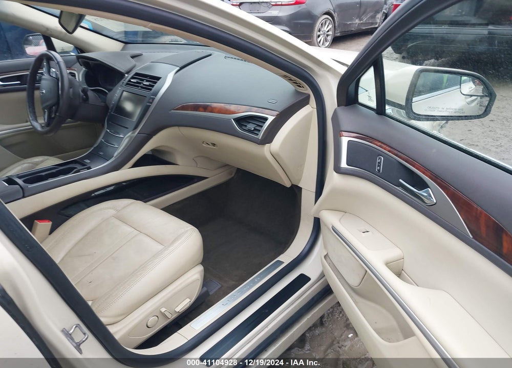 2014 LINCOLN MKZ VIN: 3LN6L2G9XER806206