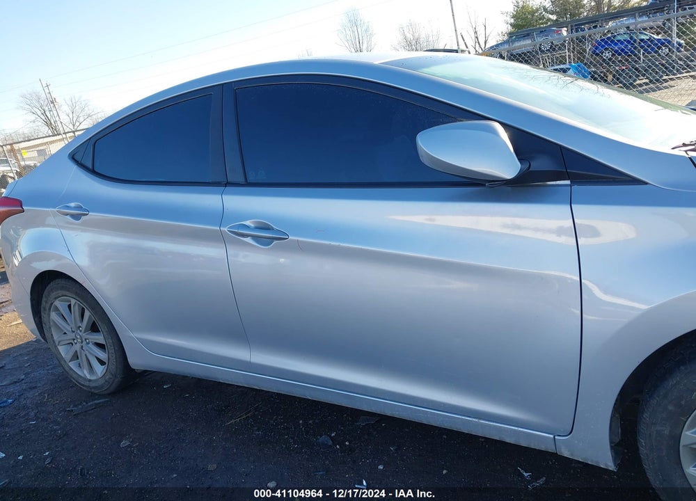 2014 HYUNDAI ELANTRA SE VIN: 5NPDH4AE8EH473120
