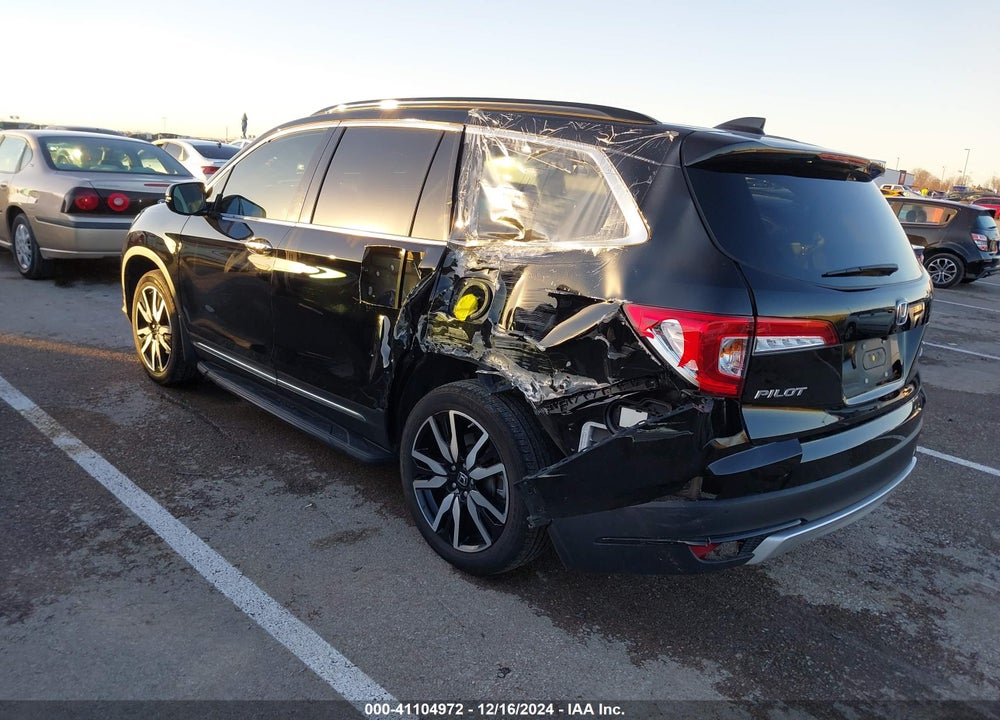 2020 HONDA PILOT AWD TOURING 8 PASSENGER VIN: 5FNYF6H90LB008869