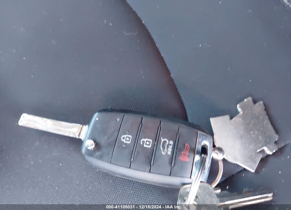 2015 KIA SOUL VIN: KNDJN2A27F7209608