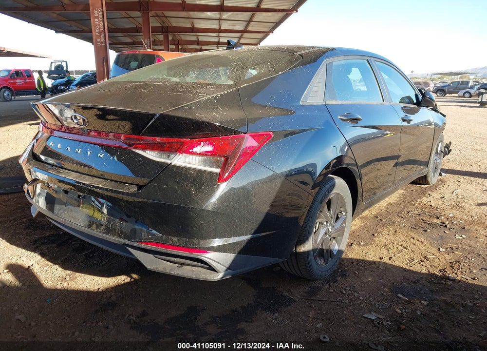 2022 HYUNDAI ELANTRA SEL VIN: 5NPLM4AG6NH058807