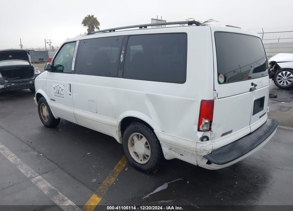 2000 CHEVROLET ASTRO VIN: 1GNDM19W3YB189933