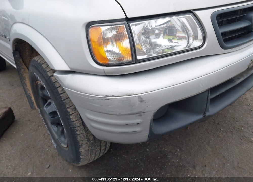 2001 HONDA PASSPORT EX/LX VIN: 4S6CK58W714402124