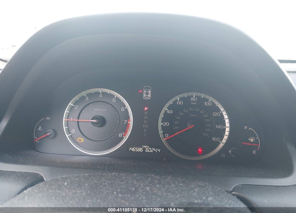 2011 HONDA ACCORD 3.5 EX-L VIN: 1HGCP3F84BA016823