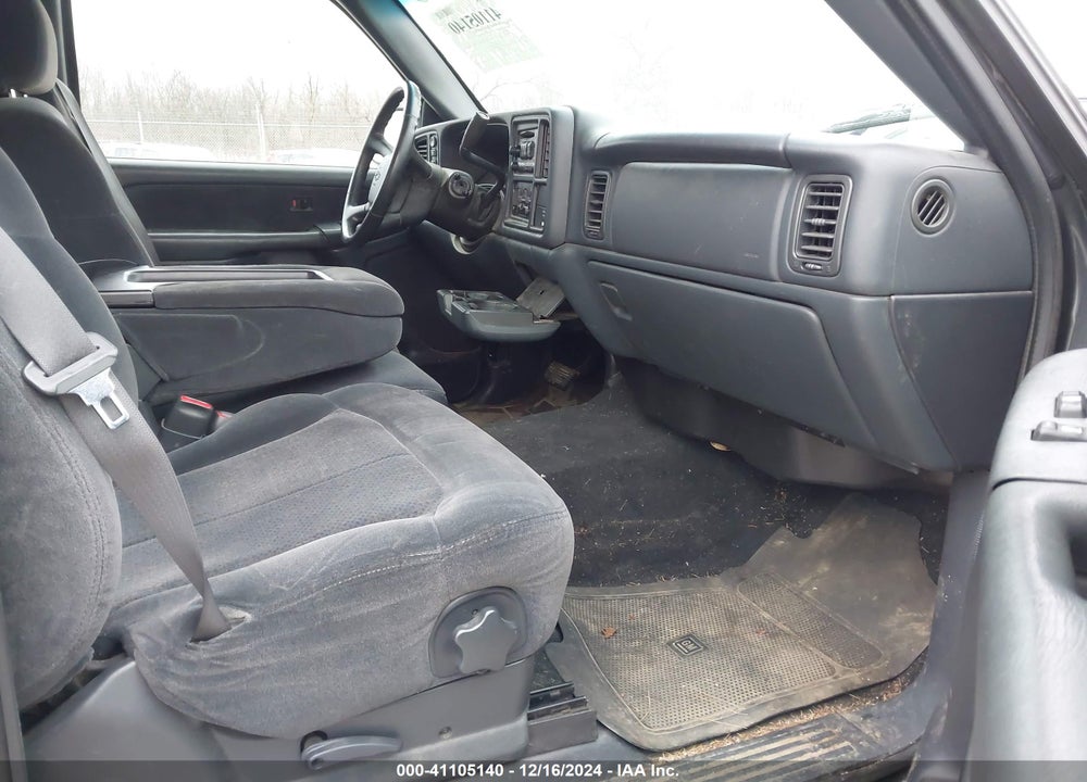 2000 CHEVROLET SILVERADO 1500 LS VIN: 1GCEK19V5YE346676