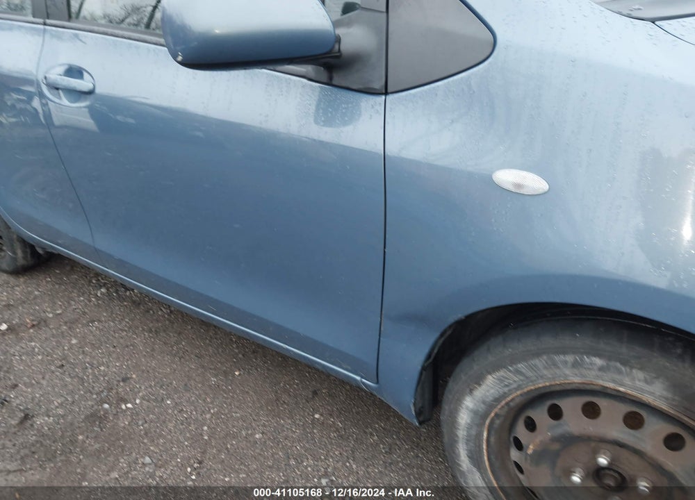 2009 TOYOTA YARIS VIN: JTDKT903495240165