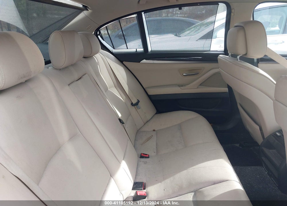 2011 BMW 528I VIN: WBAFR1C51BC742645