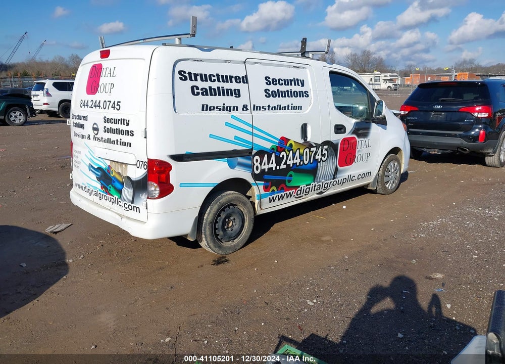 2017 NISSAN NV200 SV VIN: 3N6CM0KN7HK706670