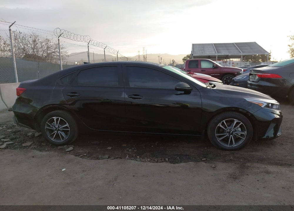 2023 KIA FORTE LXS VIN: 3KPF24AD9PE626936