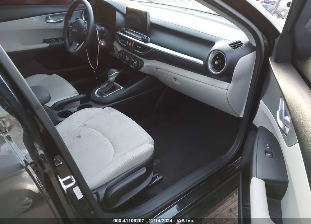 2023 KIA FORTE LXS VIN: 3KPF24AD9PE626936