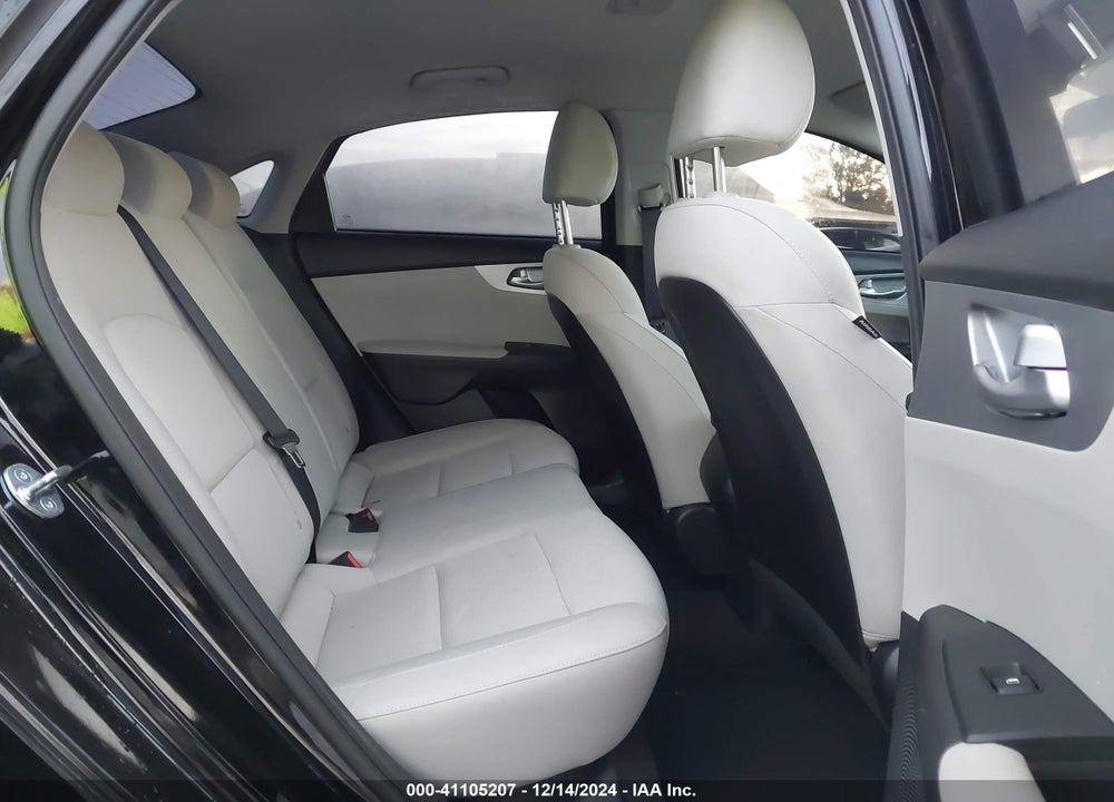 2023 KIA FORTE LXS VIN: 3KPF24AD9PE626936