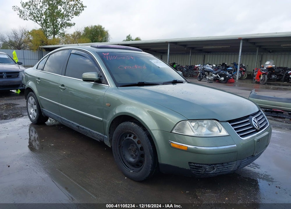 2002 VOLKSWAGEN PASSAT GLX VIN: WVWRH63B42P011576