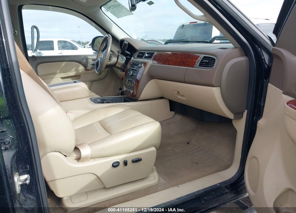 2011 CHEVROLET SILVERADO 1500 LTZ VIN: 3GCPKTE30BG117427