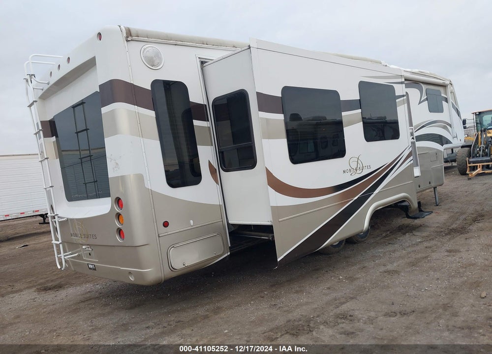 2010 DRV MOBILE SUITES FIFTH VIN: 5KEFA3625A1005273
