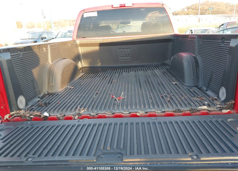 2005 CHEVROLET SILVERADO 1500 LS VIN: 2GCEC19T451346550