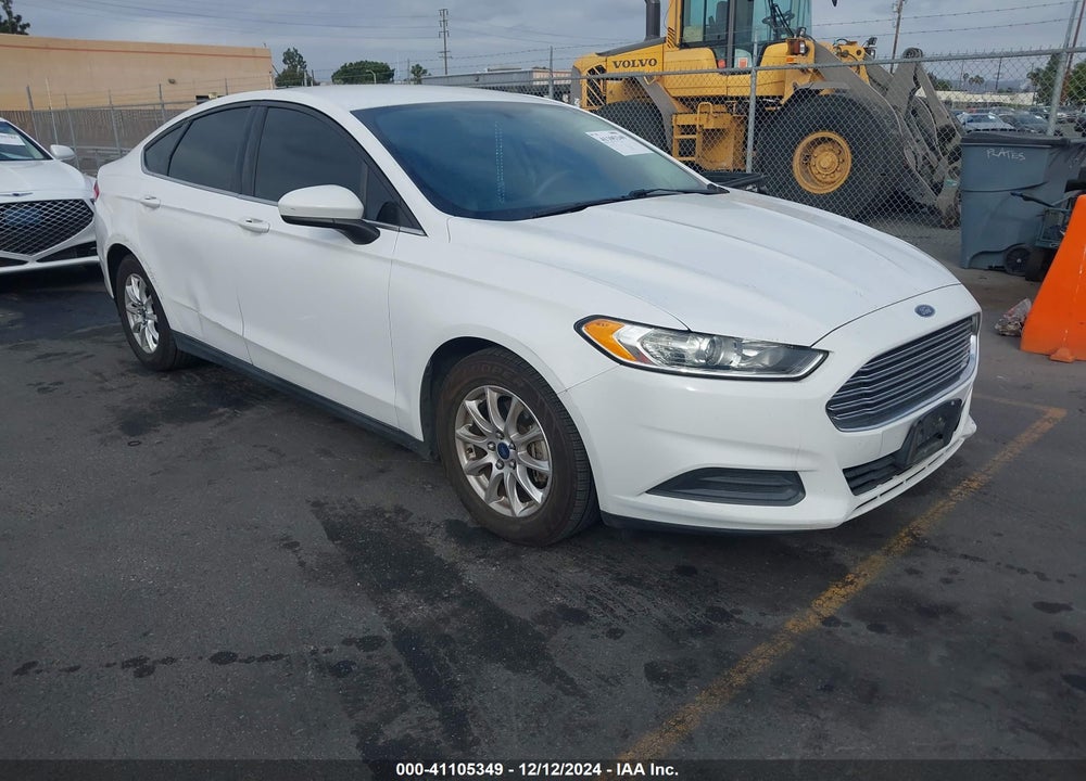 2015 FORD FUSION S VIN: 3FA6P0G78FR257785