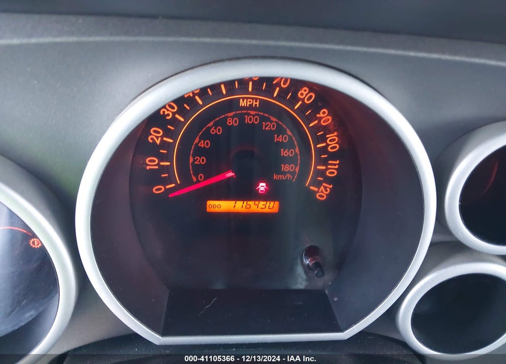 2011 TOYOTA TUNDRA GRADE 5.7L V8 VIN: 5TFEY5F13BX099290