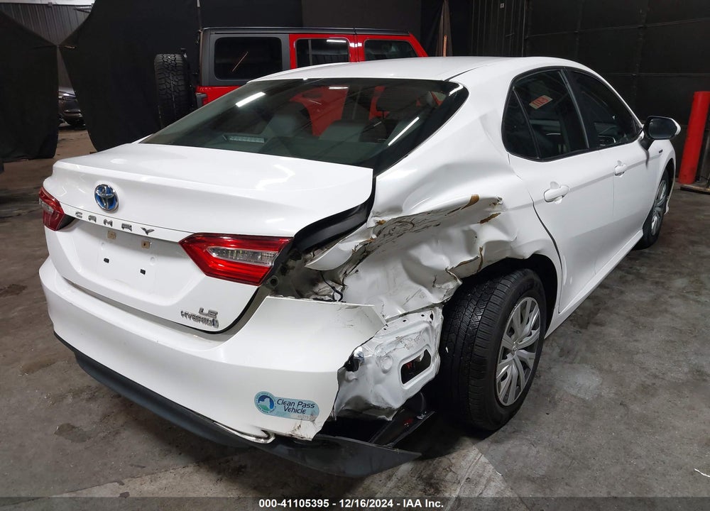 2018 TOYOTA CAMRY HYBRID LE VIN: 4T1B31HK2JU504390