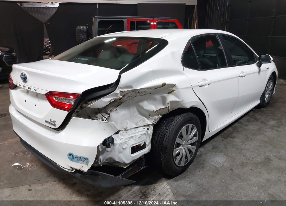 2018 TOYOTA CAMRY HYBRID LE VIN: 4T1B31HK2JU504390