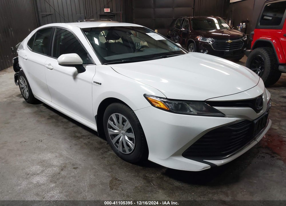 2018 TOYOTA CAMRY HYBRID LE VIN: 4T1B31HK2JU504390