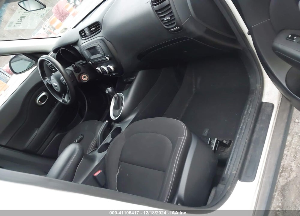 2016 KIA SOUL VIN: KNDJN2A21G7303419
