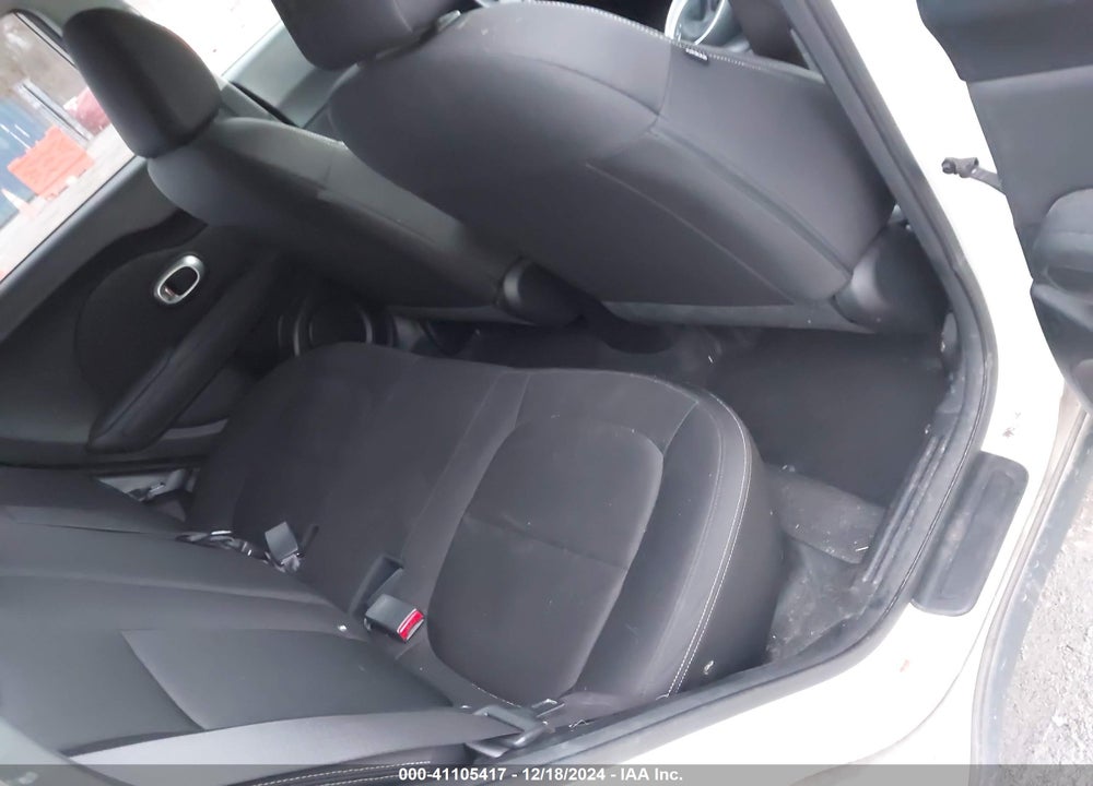 2016 KIA SOUL VIN: KNDJN2A21G7303419