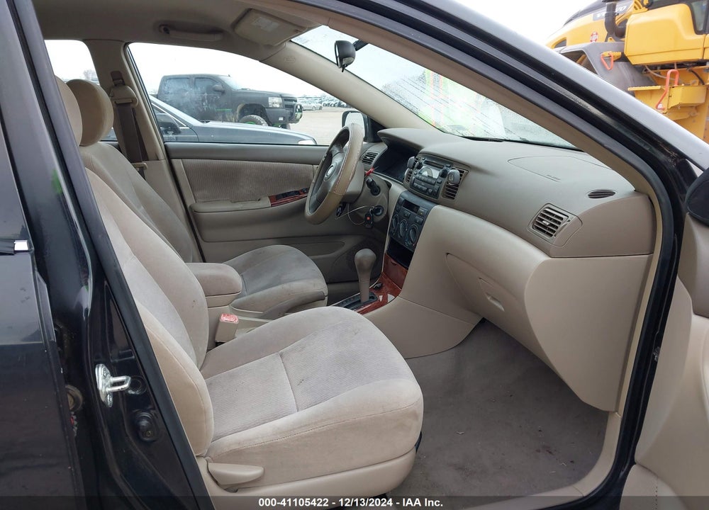 2005 TOYOTA COROLLA LE VIN: 1NXBR30E55Z464893
