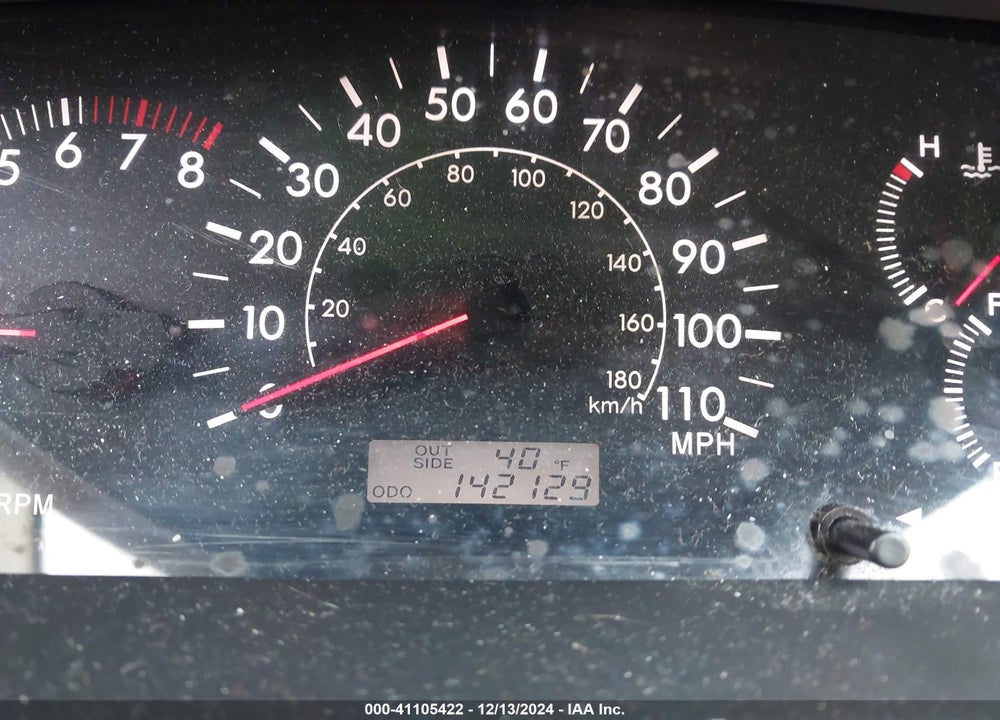 2005 TOYOTA COROLLA LE VIN: 1NXBR30E55Z464893