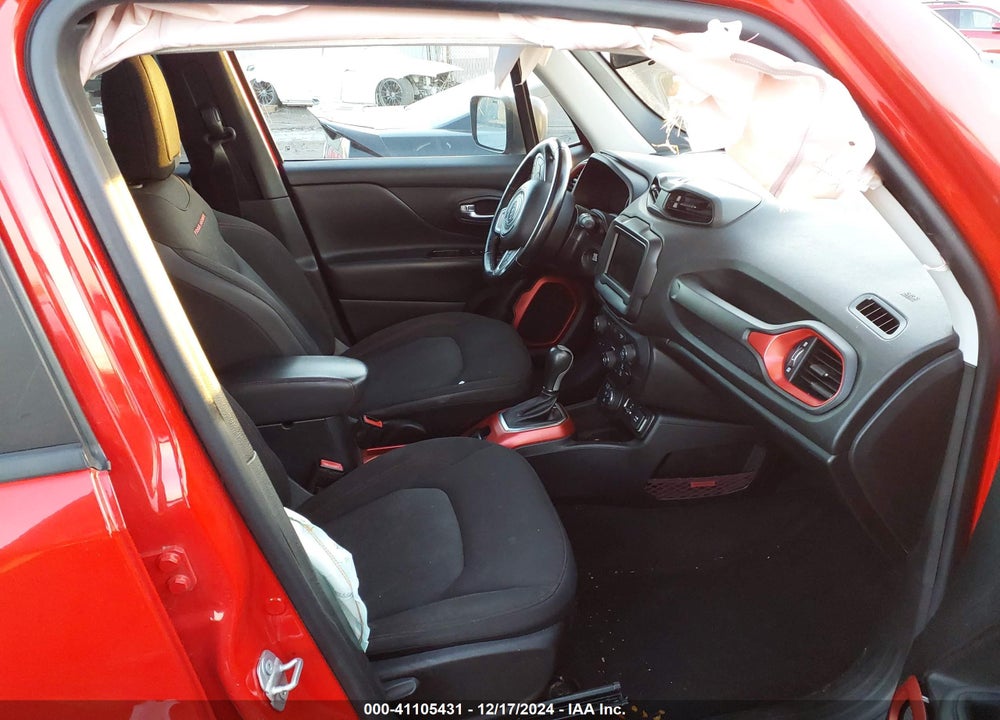 2018 JEEP RENEGADE TRAILHAWK 4X4 VIN: ZACCJBCB2JPJ03755