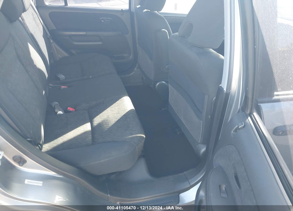 2006 HONDA CR-V LX VIN: JHLRD68536C006206