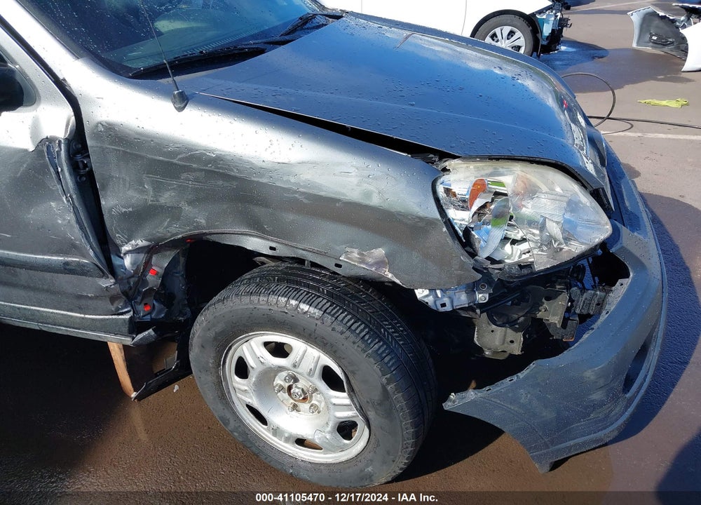 2006 HONDA CR-V LX VIN: JHLRD68536C006206