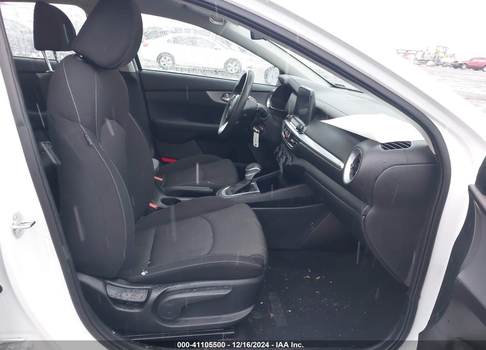 2023 KIA FORTE LXS VIN: 3KPF24AD5PE683392