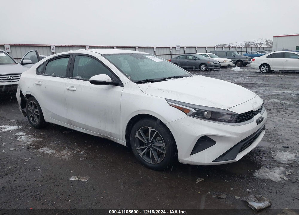 2023 KIA FORTE LXS VIN: 3KPF24AD5PE683392