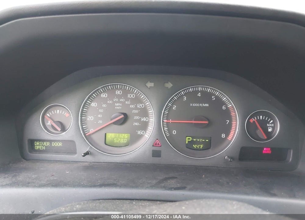 2008 VOLVO S60 2.5T VIN: YV1RS592482693748