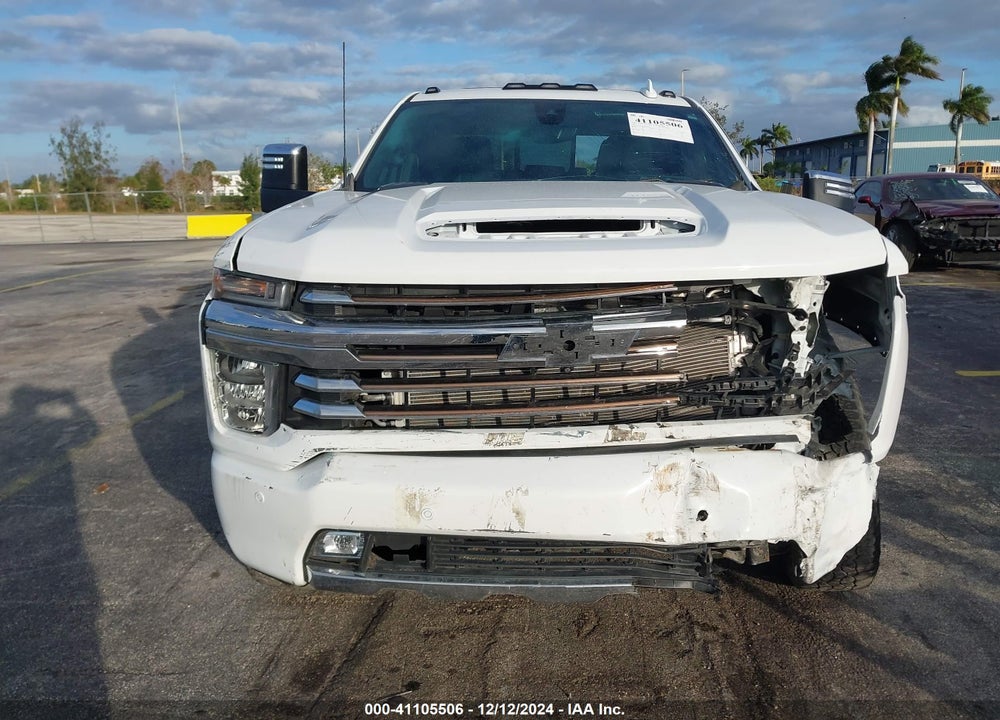 2022 CHEVROLET SILVERADO 2500HD 4WD STANDARD BED HIGH COUNTRY VIN: 1GC4YREY5NF267765