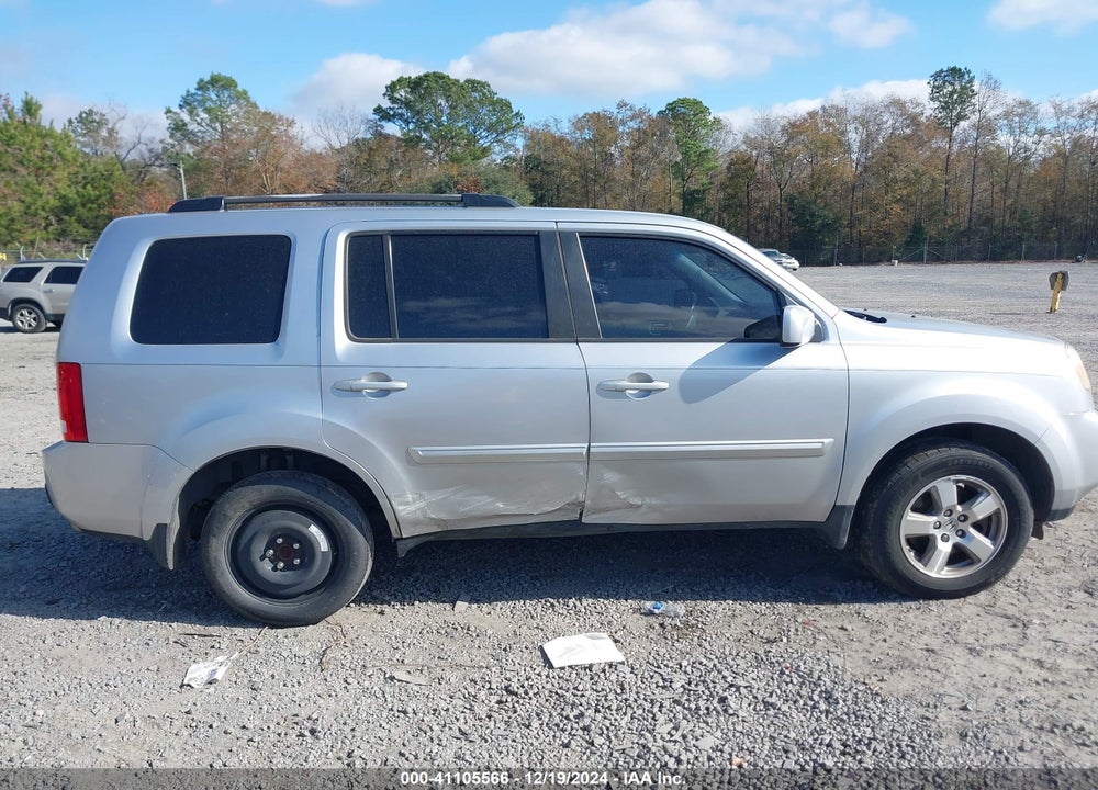 2011 HONDA PILOT EX-L VIN: 5FNYF3H51BB057170