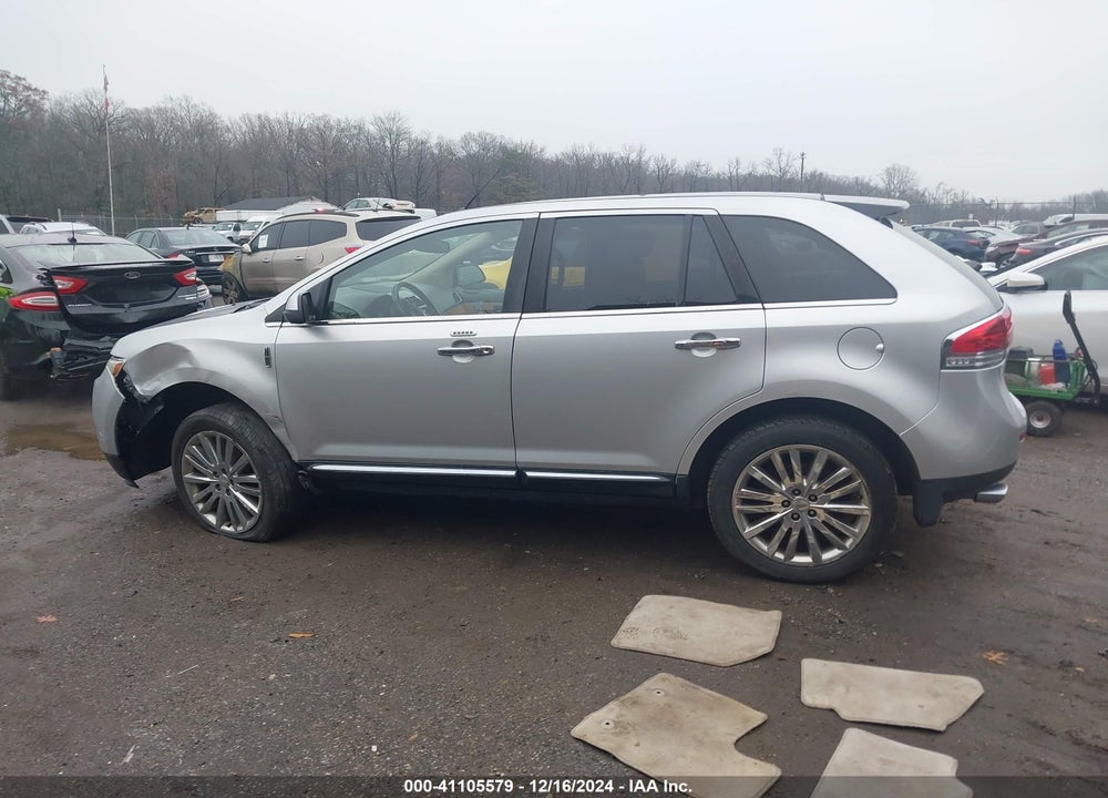 2011 LINCOLN MKX VIN: 2LMDJ8JK7BBJ30081